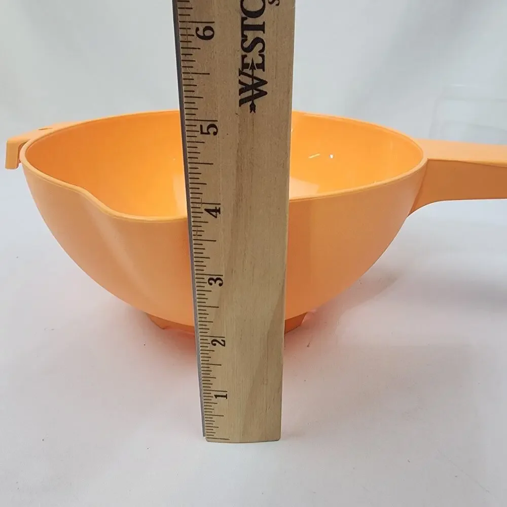 Tupperware Large Strainer Colander #1523 2Qt Rare Tangerine Double Spout NWOT